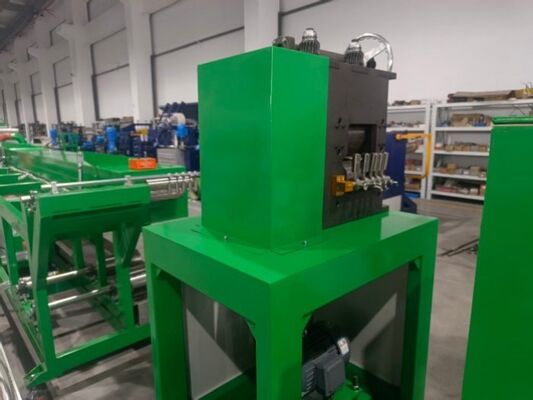 Sincronizzazione precisa con traino per una goffratura accurata Preferita Unità di linea di goffratura integrata