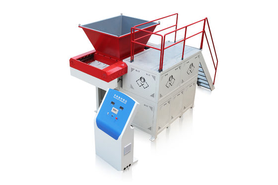 Controllo PLC della macchina di triturazione a singolo albero in PVC PET