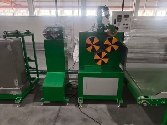 Linea di estrusione per reggetta in PP con sistema di raffreddamento ecologico e acqua circolante a bassa temperatura