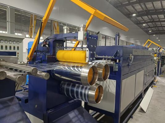 Miscelatore a tre ingredienti per proporzionare con precisione PP e materiali modificati
