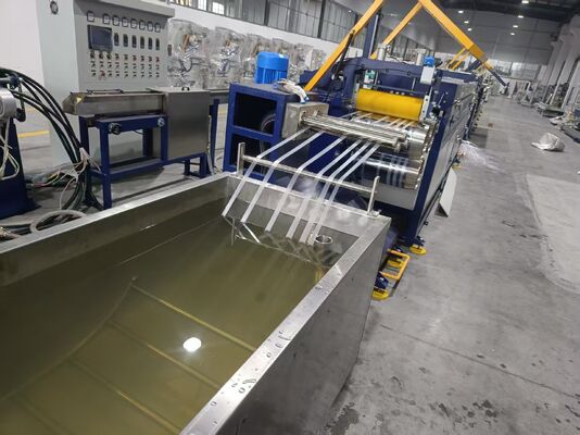 Linea di produzione di strisce in PP sincronizzate a 6 fili con tolleranza dimensionale ± 0,05 mm e matrici di divergenza di flusso 1 su 6